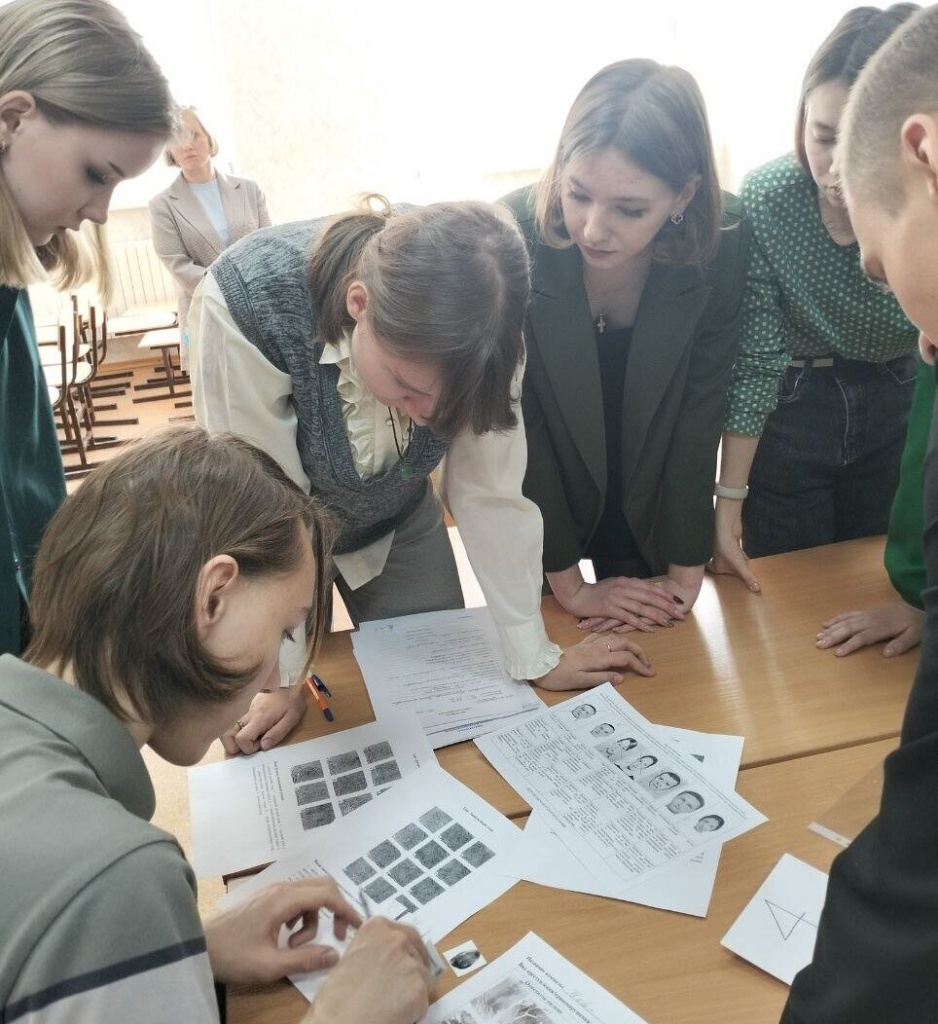 scale_2400 (1) (1).jpg